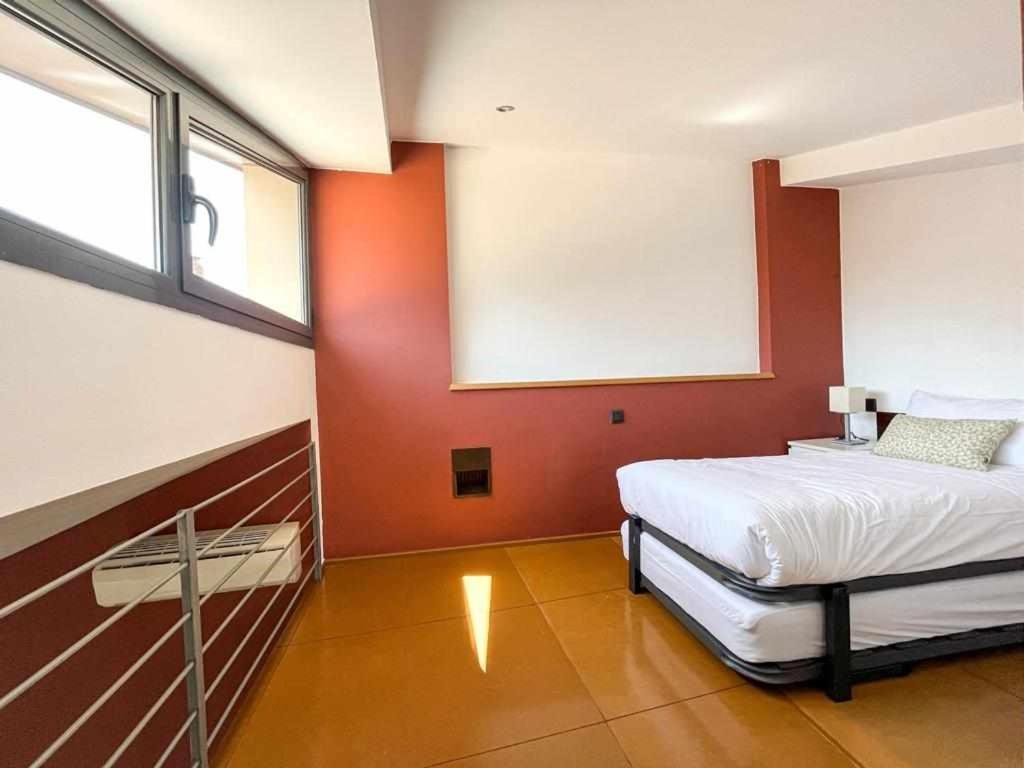 Apartamento Loft Cort Reial Atico In The Heart Of The Old Town Gerona Exterior foto